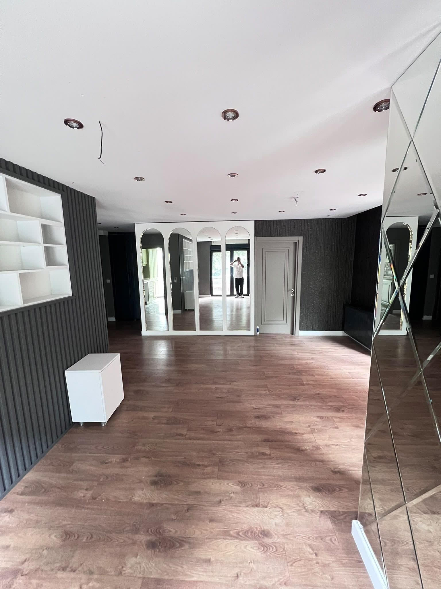 Next to Trump Towers — 70 m² Net 2+1 on the Main Avenue görsel 2