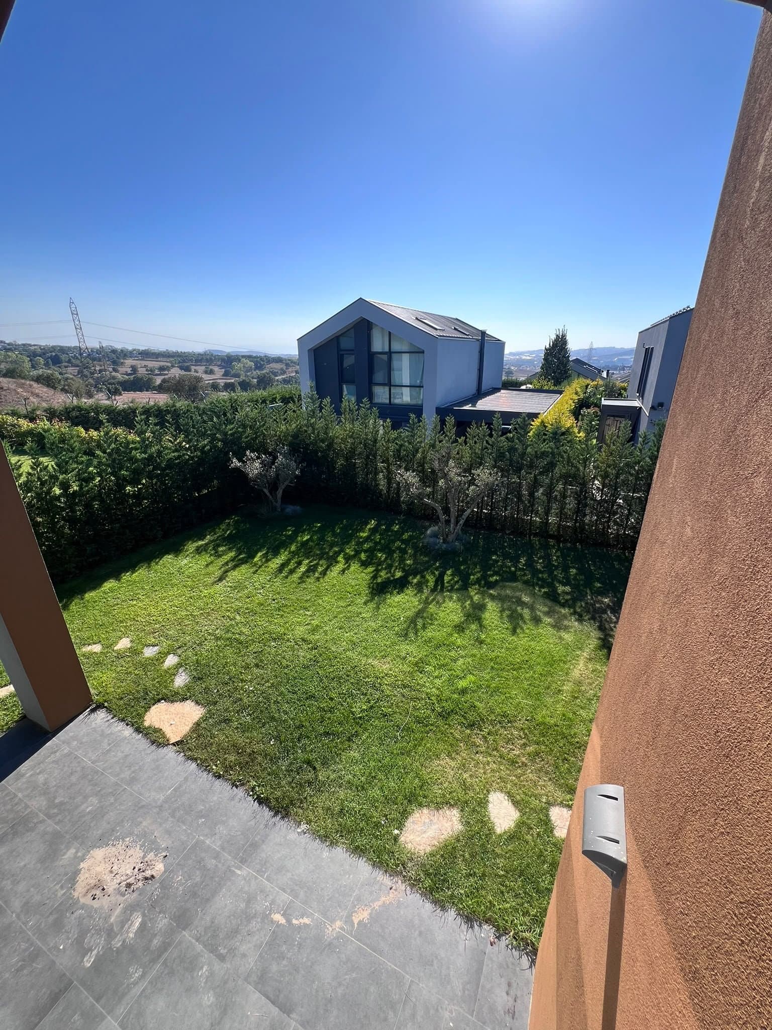 Villa Olea — 4+1 Villa with a 350 m² Private Garden and Three-Car Garage görsel 1